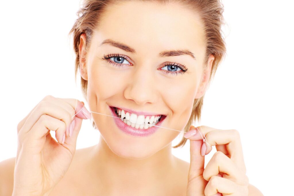 Farmington Hills Dentist | Only Floss The Teeth You Want To Keep 