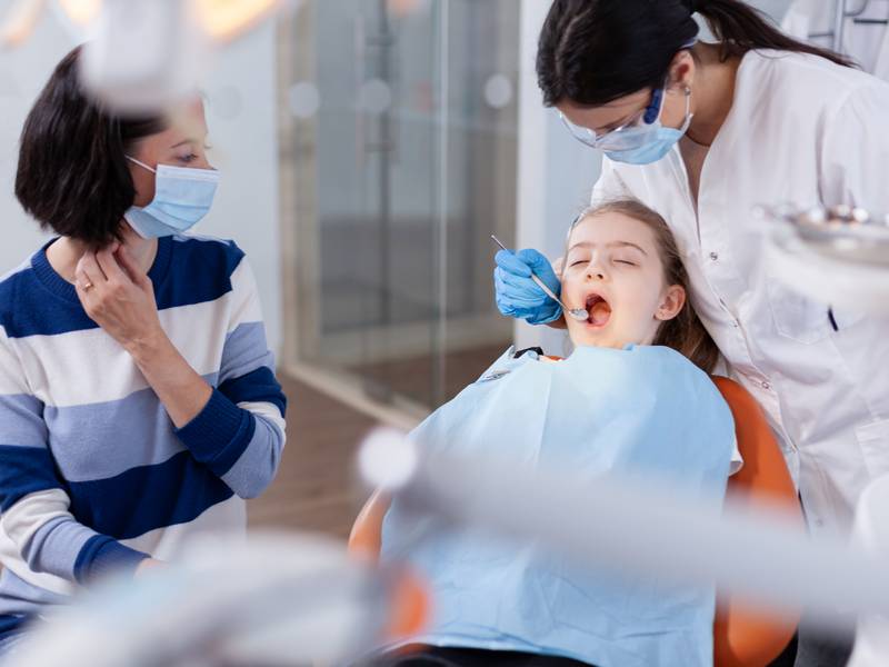 What Are the Benefits of Family Dental Care?