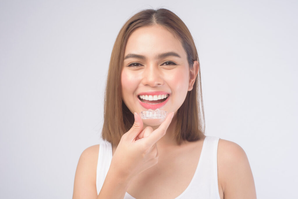Farmington Hills Dentist | Your Guide to Clear Aligner Therapy in Farmington Hills, MI