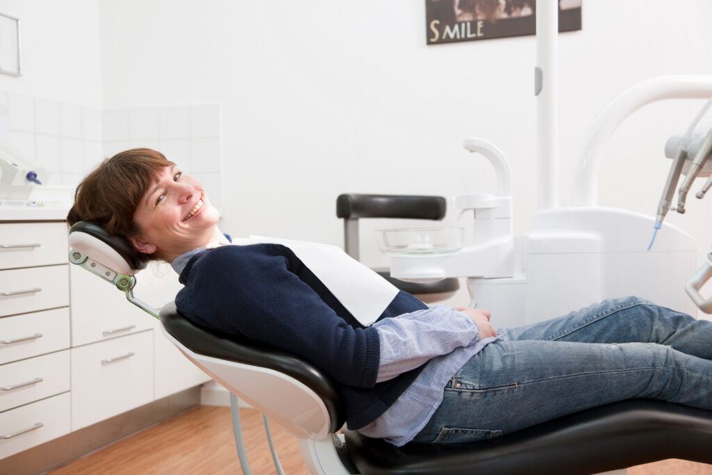 Farmington Hills Dentist | Oral Surgery & Tooth Extractions: Gentle Care When You Need It Most Farmington Hills Dentist | Oral Surgery & Tooth Extractions: Gentle Care When You Need It Most